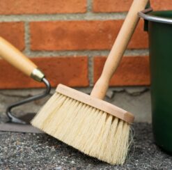Kalkborste med träskaft
