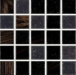 Glasmosaik 2x2cm, mix av svart, brun, grå med guldinslag