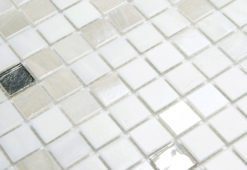 Glasmosaik 2x2cm, Mix av vit + vita guldbitar