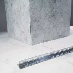 Kakellist EAD svart 10 mm Y-Profil