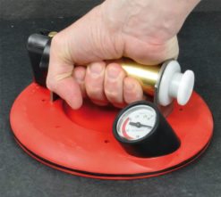 Plattlyft med pump Montolit